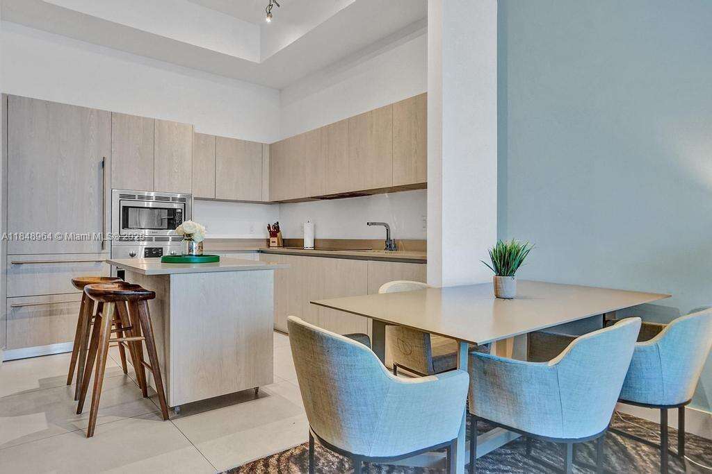 Hyde Resort at 4111 Ocean Dr, Hollywood, FL 33019 - For Sale photo 16
