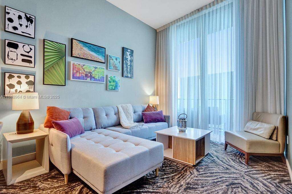 Hyde Resort at 4111 Ocean Dr, Hollywood, FL 33019 - For Sale photo 3