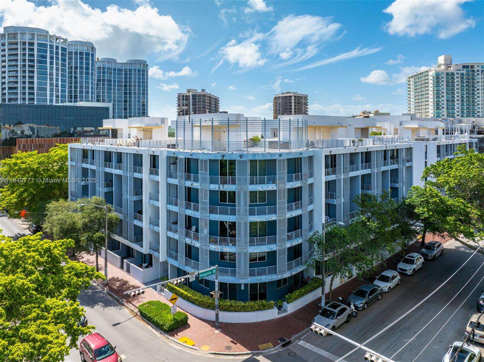 LOFTS AT MAYFAIR