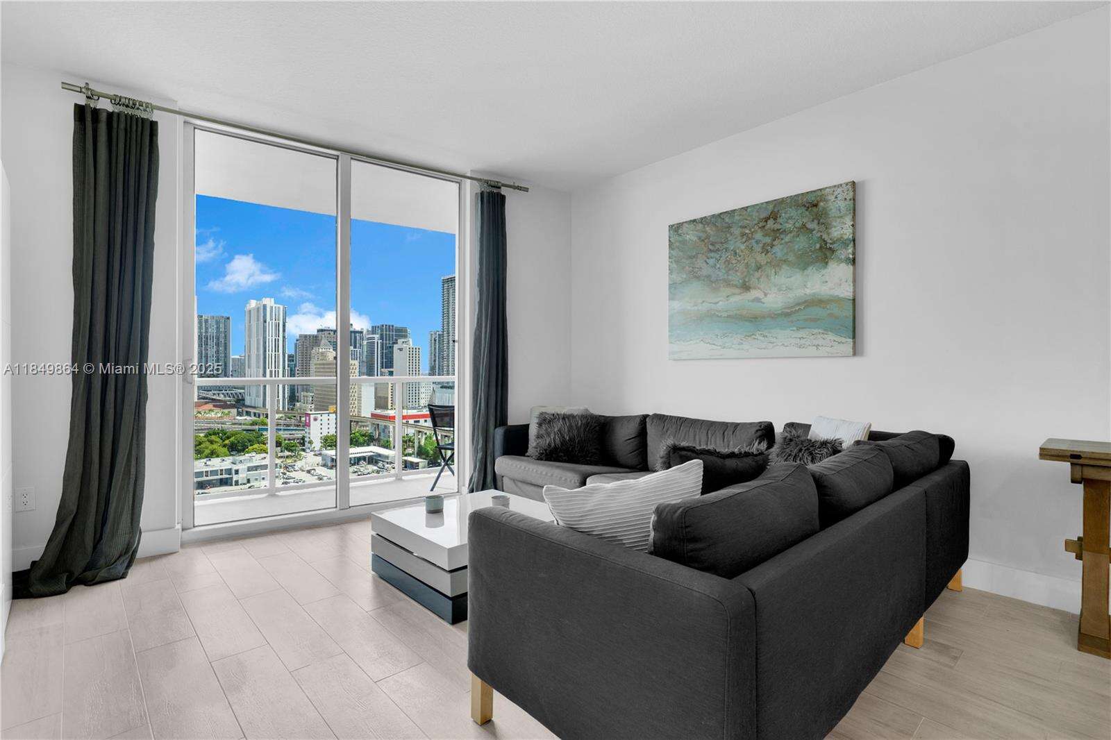 Latitude On The River at 185 7 St, Miami, FL 33130 - For Sale photo 11