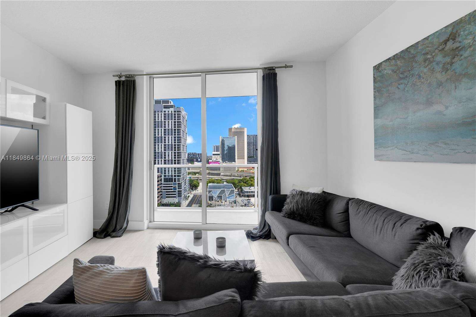 Latitude On The River at 185 7 St, Miami, FL 33130 - For Sale photo 13