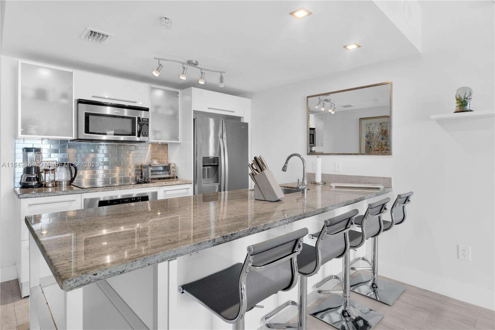 Latitude On The River at 185 7 St, Miami, FL 33130 - For Sale photo 3