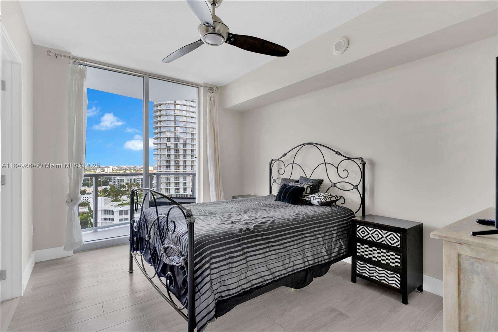 Latitude On The River at 185 7 St, Miami, FL 33130 - For Sale photo 22