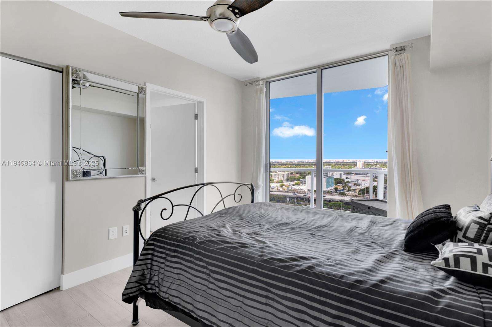 Latitude On The River at 185 7 St, Miami, FL 33130 - For Sale photo 23