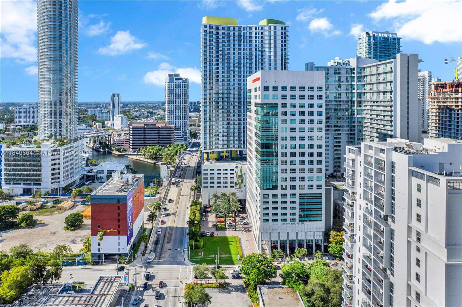 Latitude On The River at 185 7 St, Miami, FL 33130 - For Sale photo 41