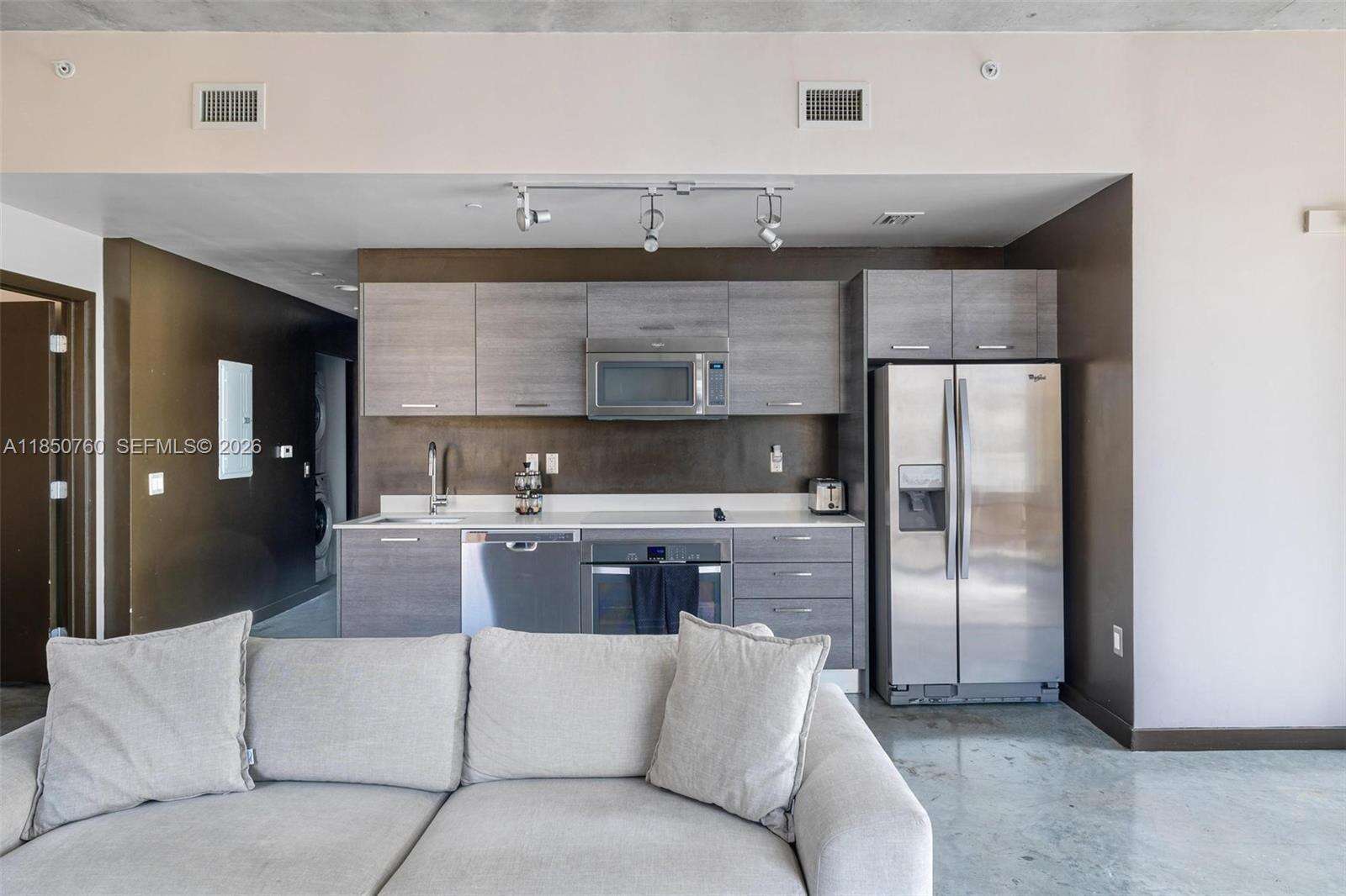 Centro at 151 1 St, Miami, FL 33131 - For Sale photo 7
