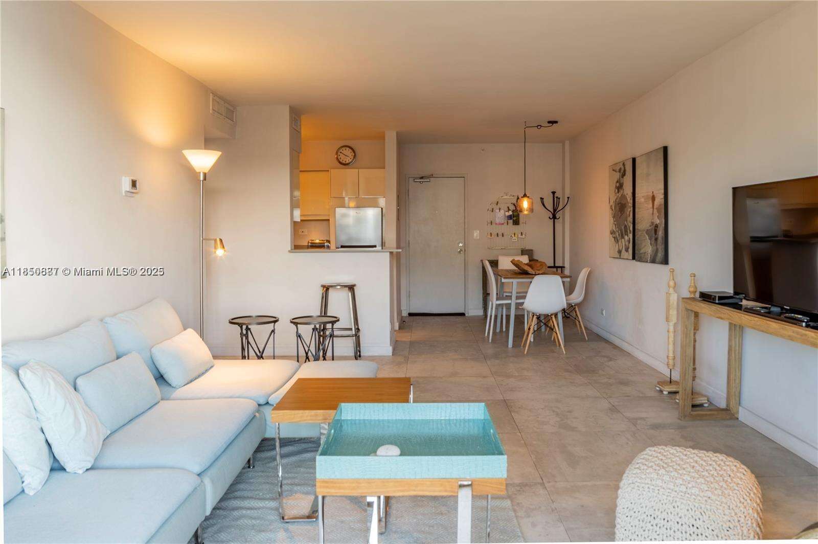 Flamingo South Beach at 1500 Bay Rd, Miami Beach, FL 33139 - For Sale photo 3
