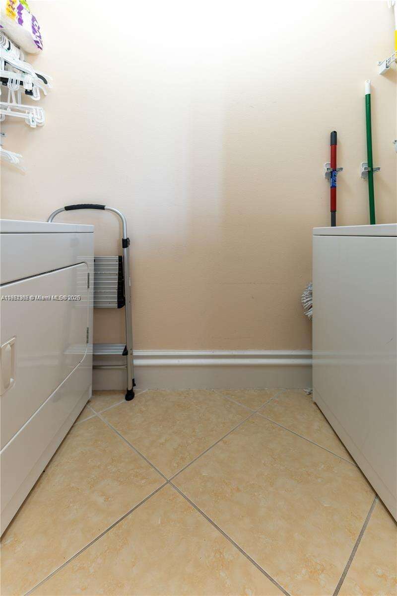 Alaqua at 3001 185 St, Aventura, FL 33180 - For Sale photo 21