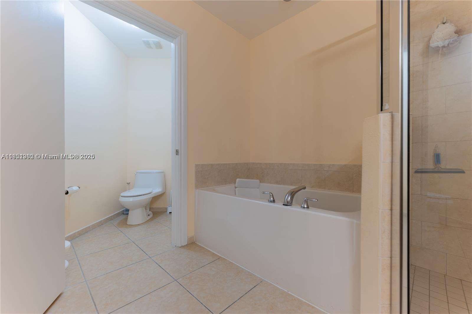 Alaqua at 3001 185 St, Aventura, FL 33180 - For Sale photo 36