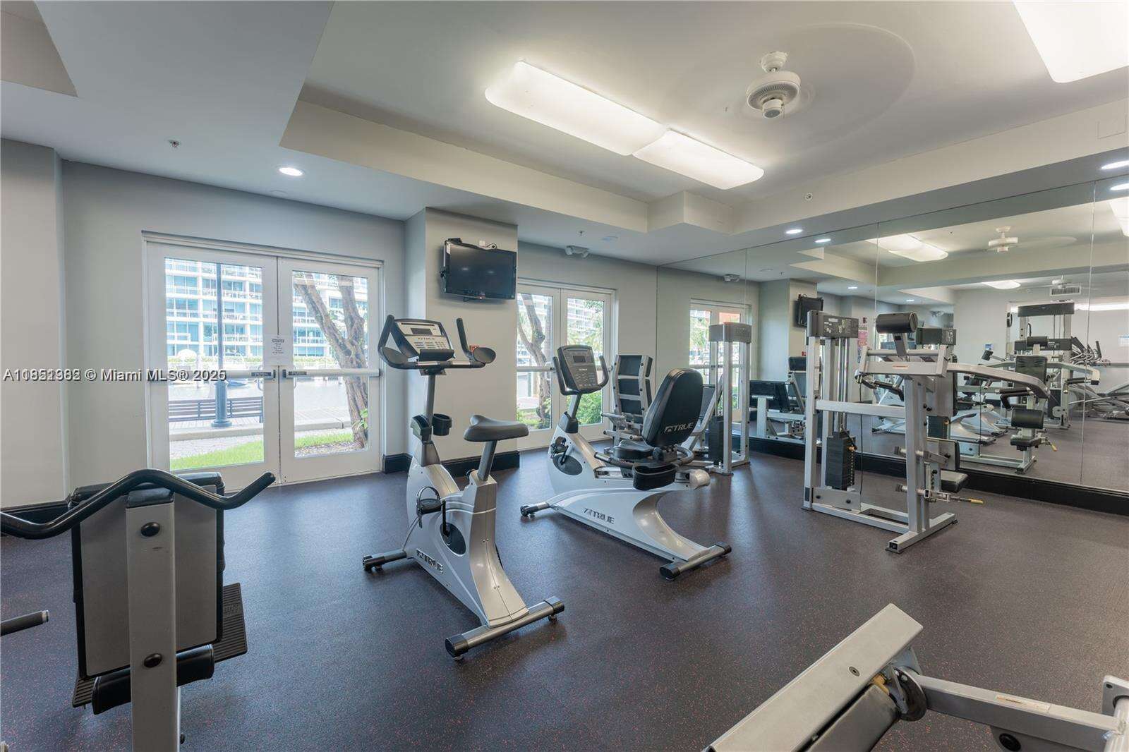 Alaqua at 3001 185 St, Aventura, FL 33180 - For Sale photo 51