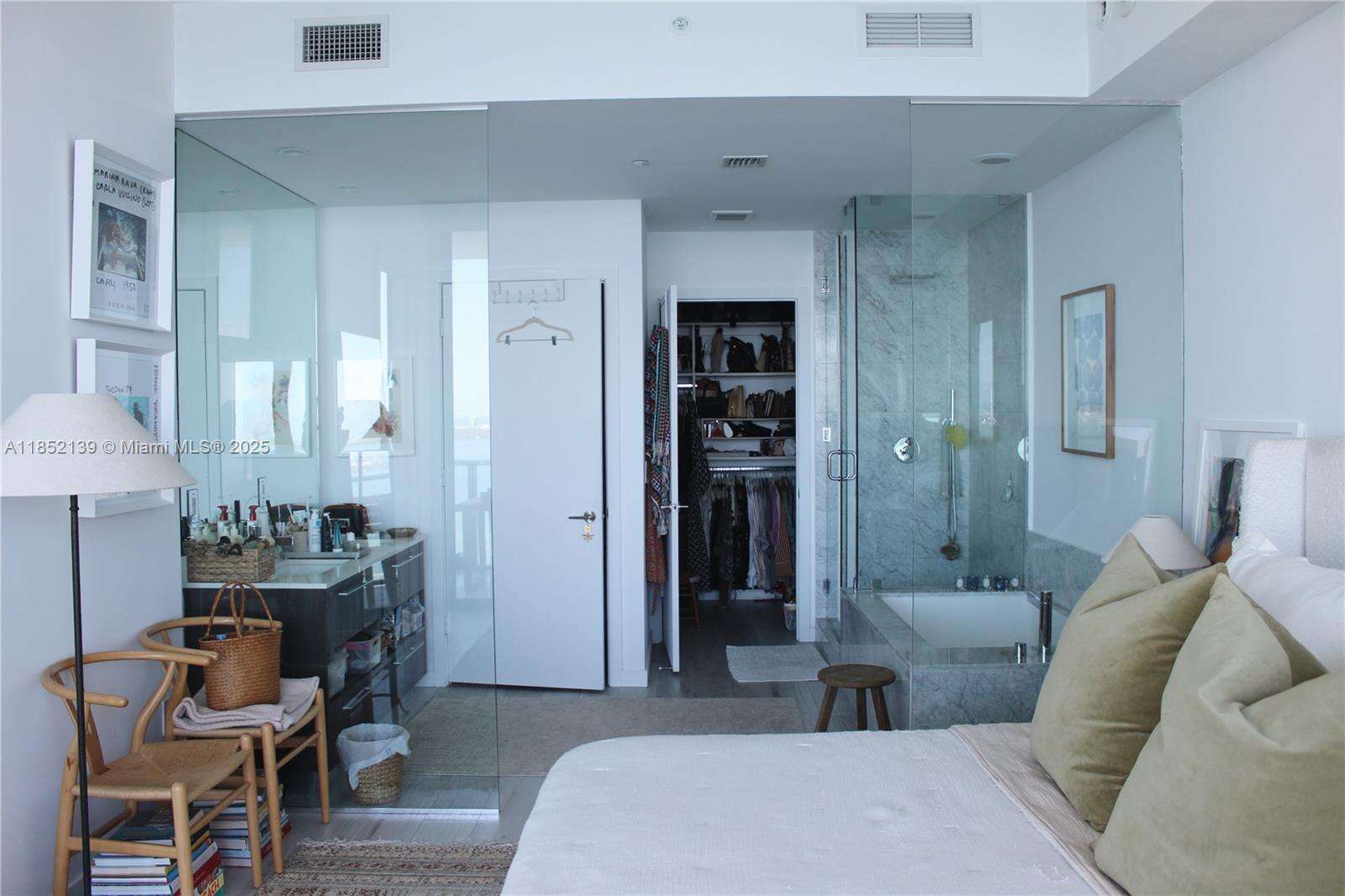 GRAN PARAISO - 480 31 St, Miami, FL 33137 | Picture 8