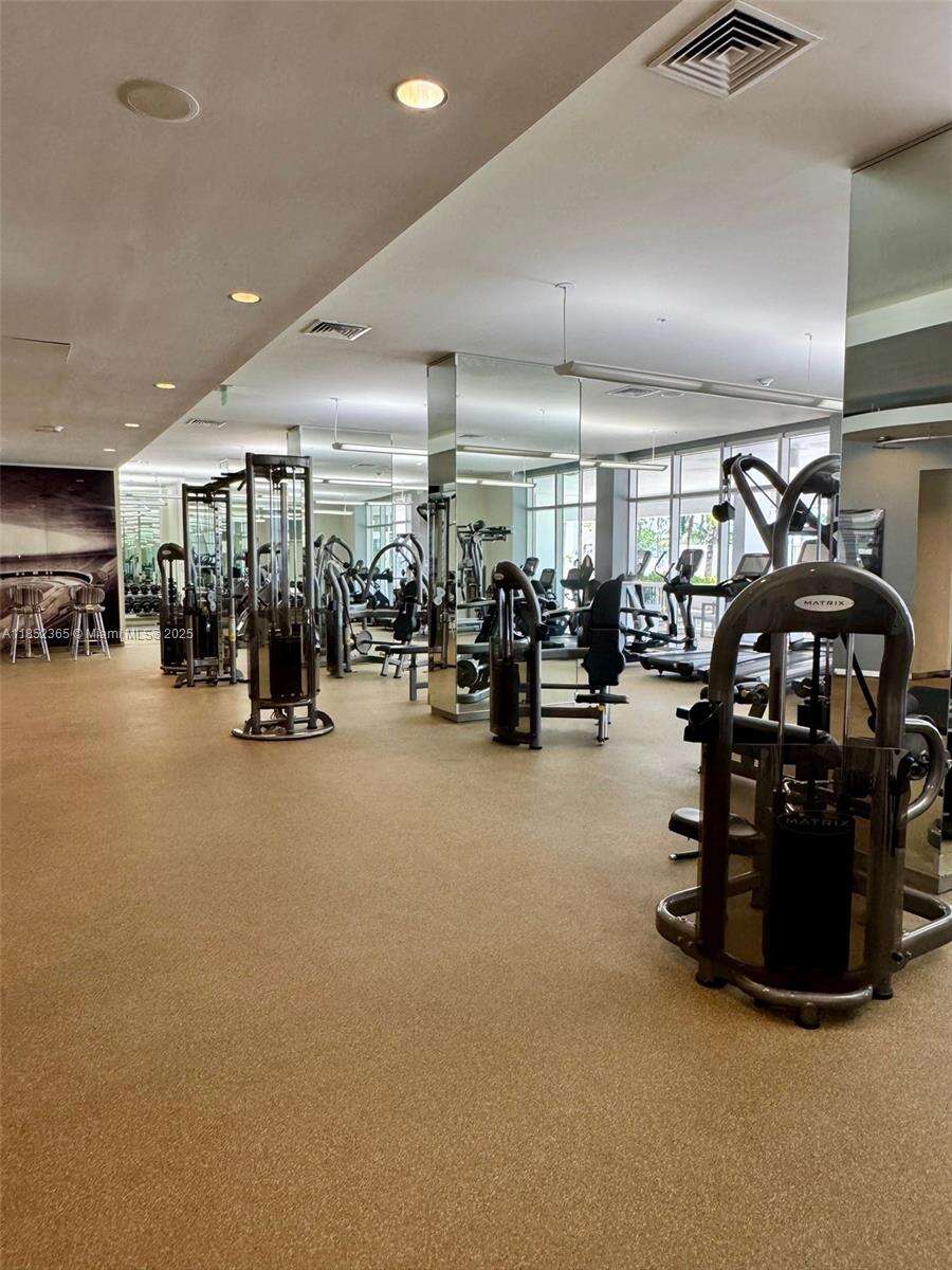 Harbour House at 10275 Collins Ave, Bal Harbour, FL 33154 - For Sale photo 35