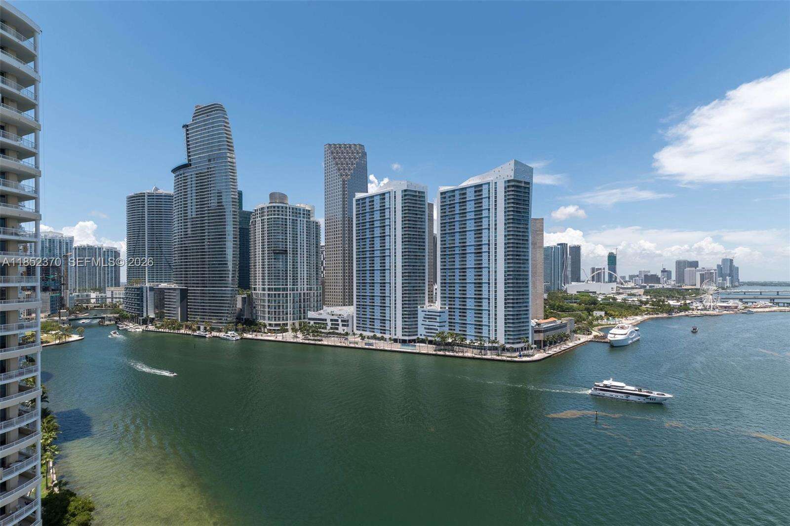 THREE TEQUESTA POINT - 848 Brickell Key Dr, Miami, FL 33131 | Picture 24