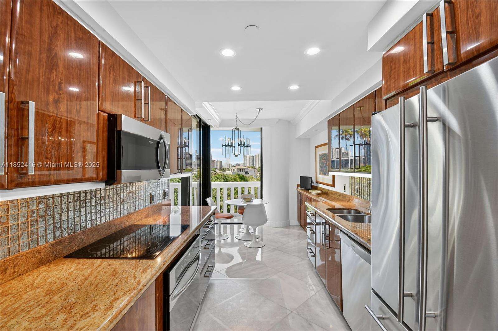 3000 Williams Island at 3000 Island Blvd, Aventura, FL 33160 - For Sale photo 9
