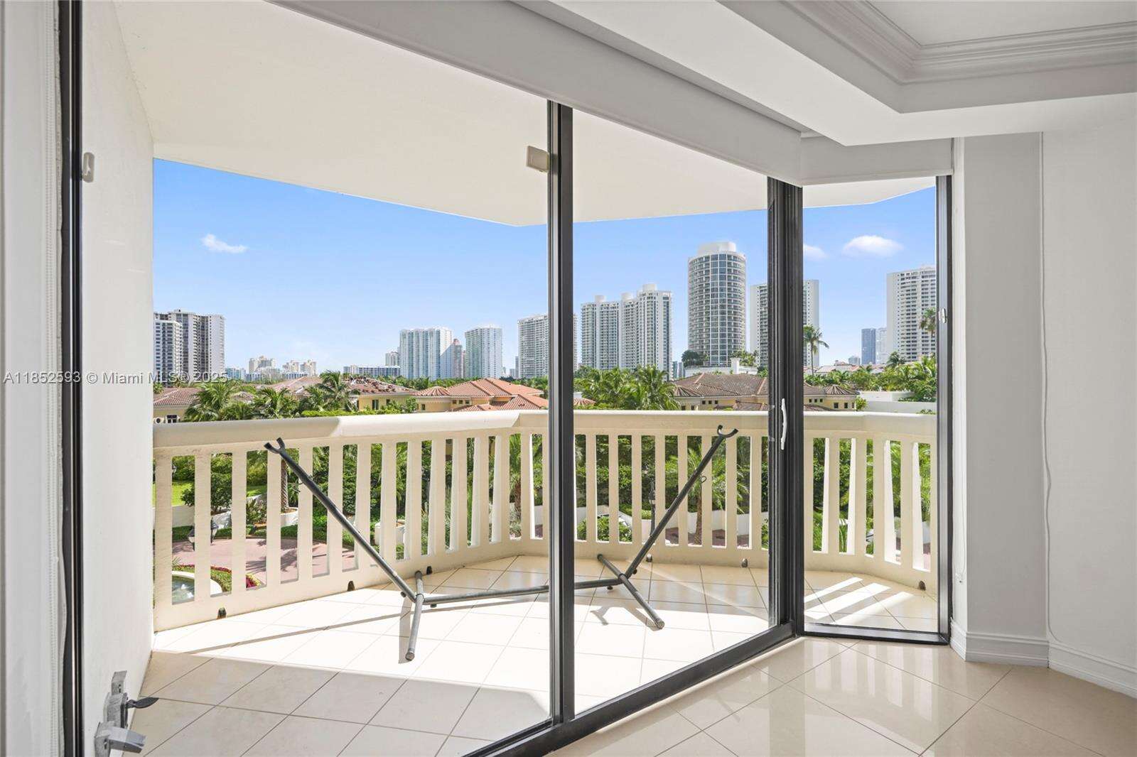 1000 Williams Island at 1000 Island Blvd, Aventura, FL 33160 - For Sale photo 13
