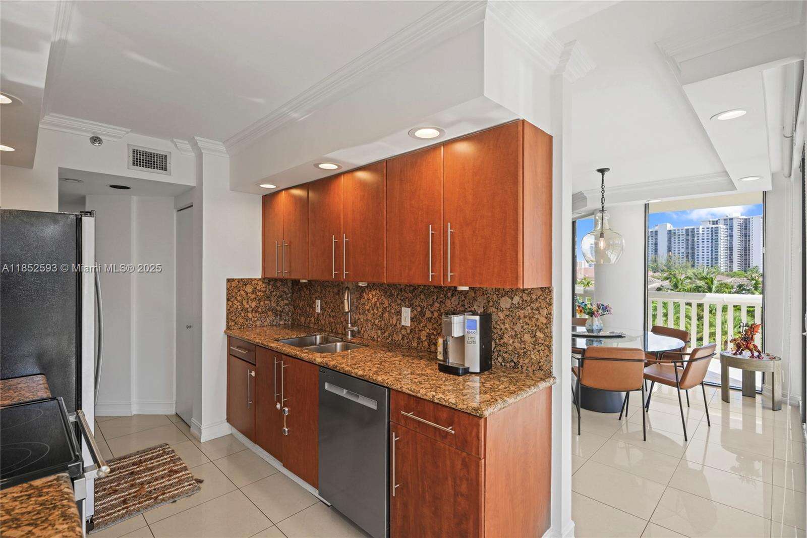 1000 Williams Island at 1000 Island Blvd, Aventura, FL 33160 - For Sale photo 29