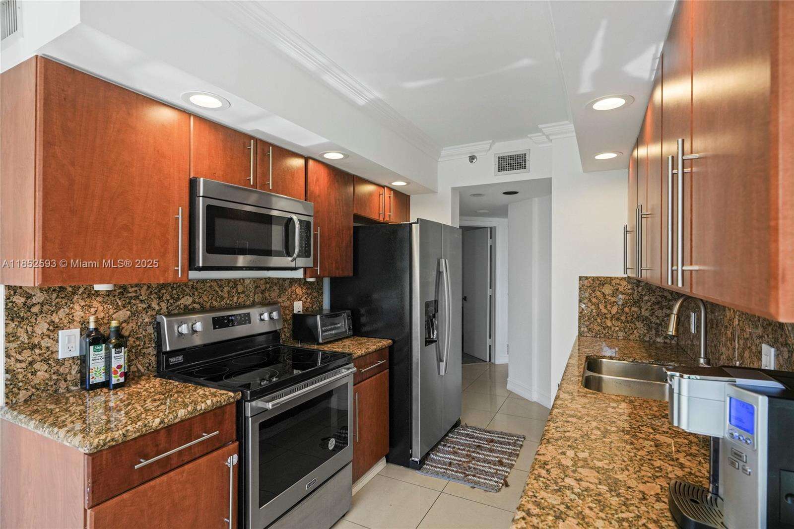 1000 Williams Island at 1000 Island Blvd, Aventura, FL 33160 - For Sale photo 30