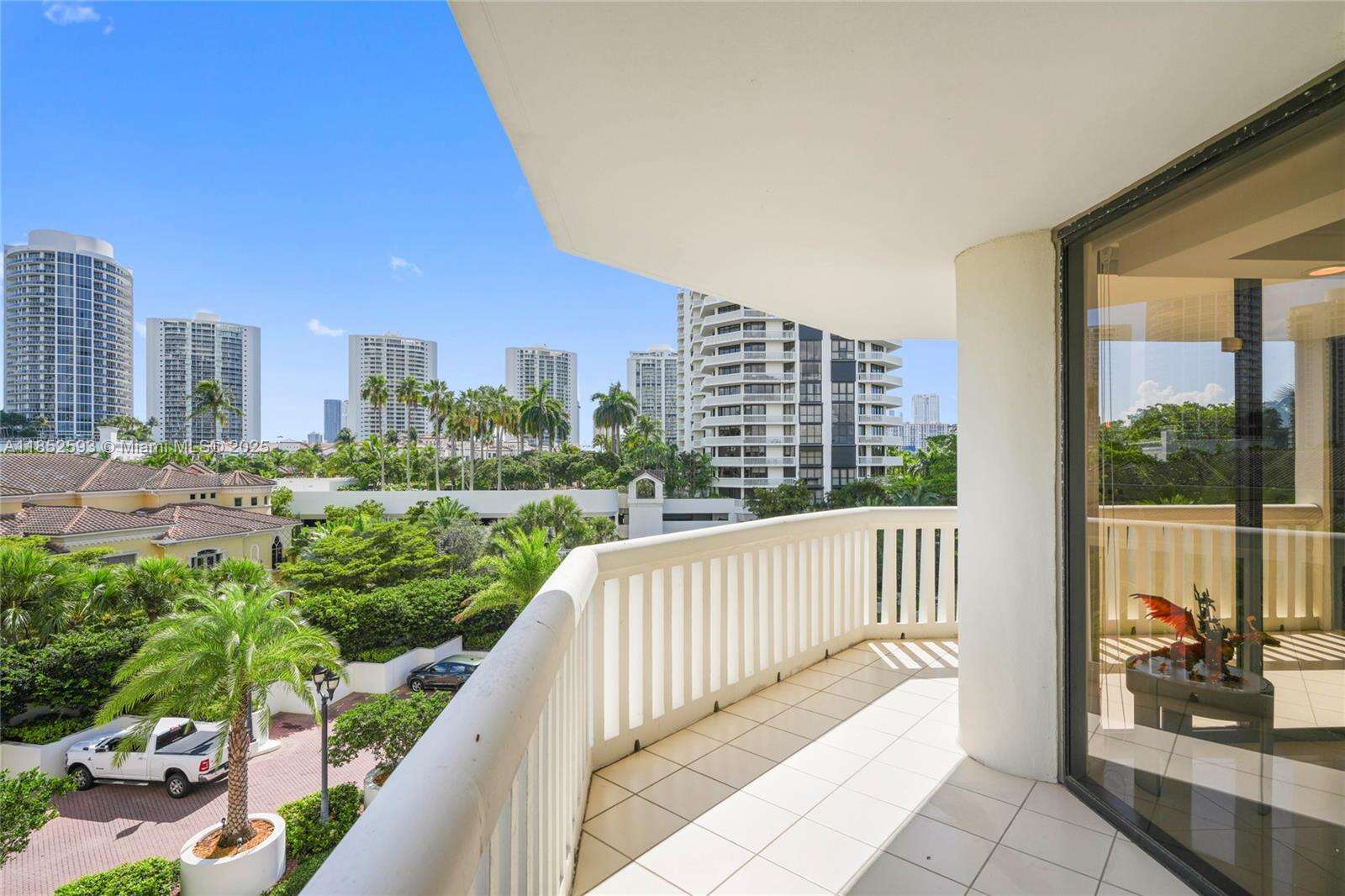 1000 Williams Island at 1000 Island Blvd, Aventura, FL 33160 - For Sale photo 36