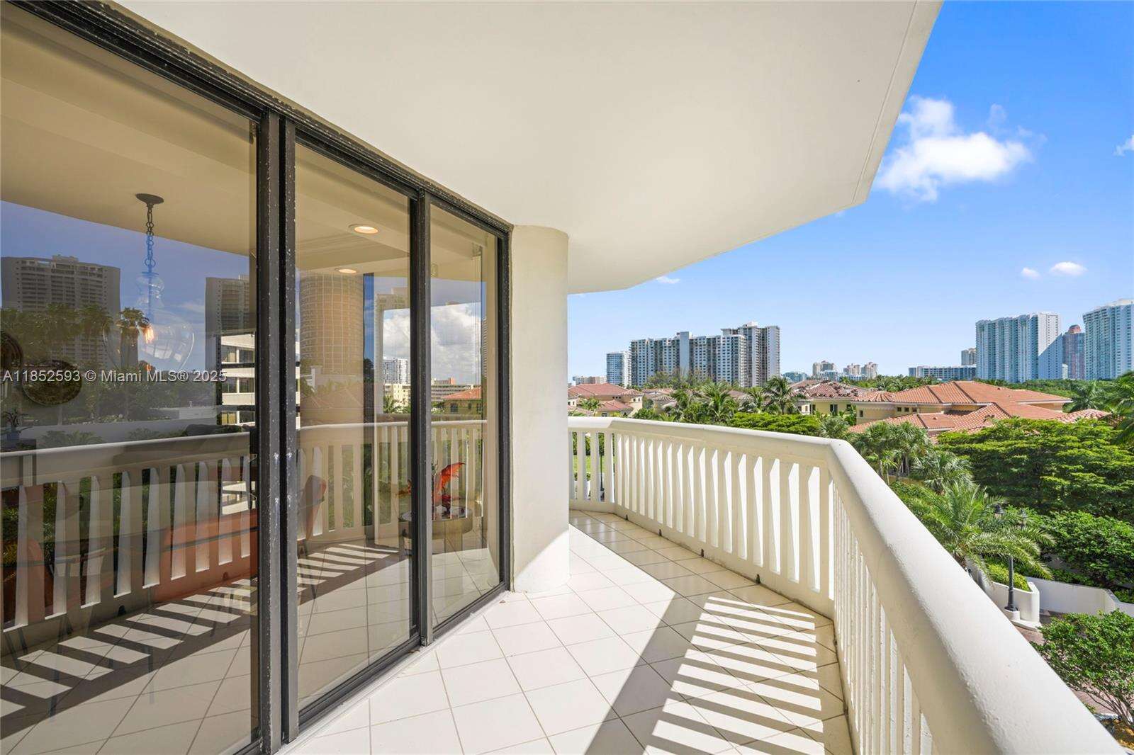 1000 Williams Island at 1000 Island Blvd, Aventura, FL 33160 - For Sale photo 37
