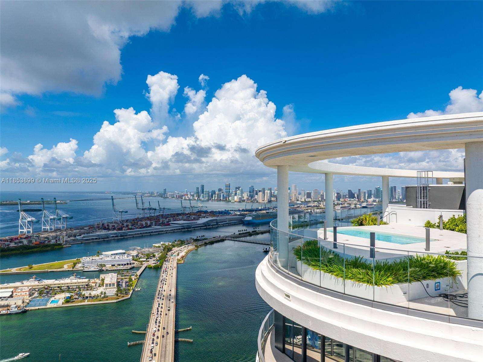 FIVE PARK - 500 Alton Rd, Miami Beach, FL 33139 | Picture 29