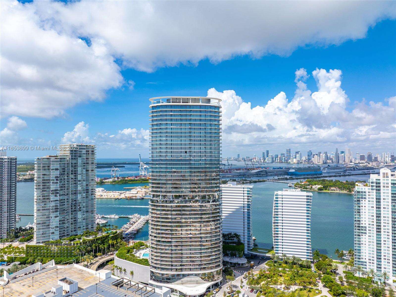 FIVE PARK - 500 Alton Rd, Miami Beach, FL 33139 | Picture 32