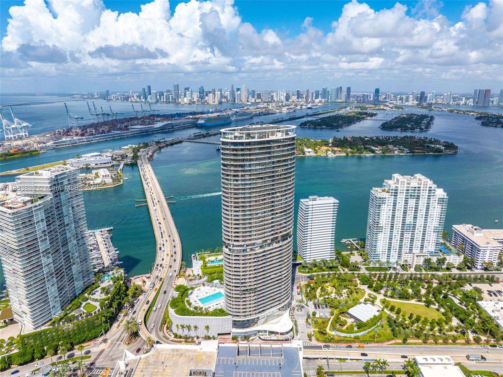 FIVE PARK - 500 Alton Rd, Miami Beach, FL 33139 | Picture 34