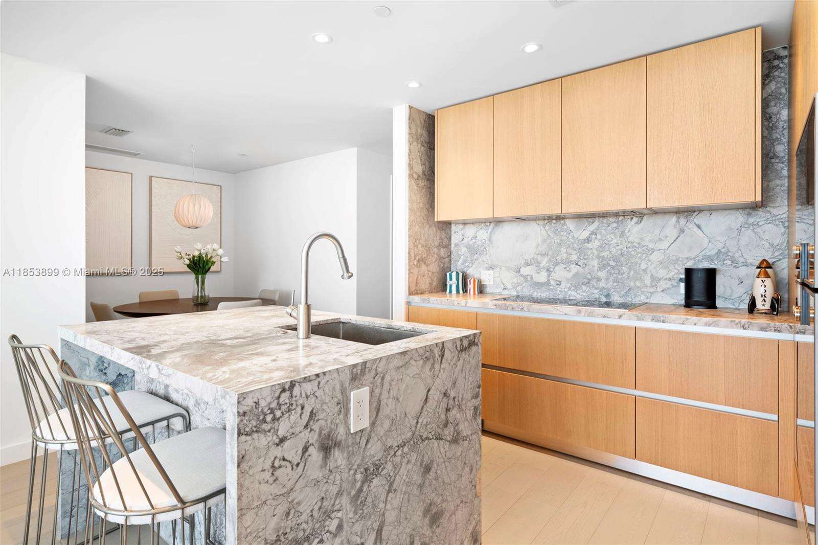 FIVE PARK - 500 Alton Rd, Miami Beach, FL 33139 | Picture 6