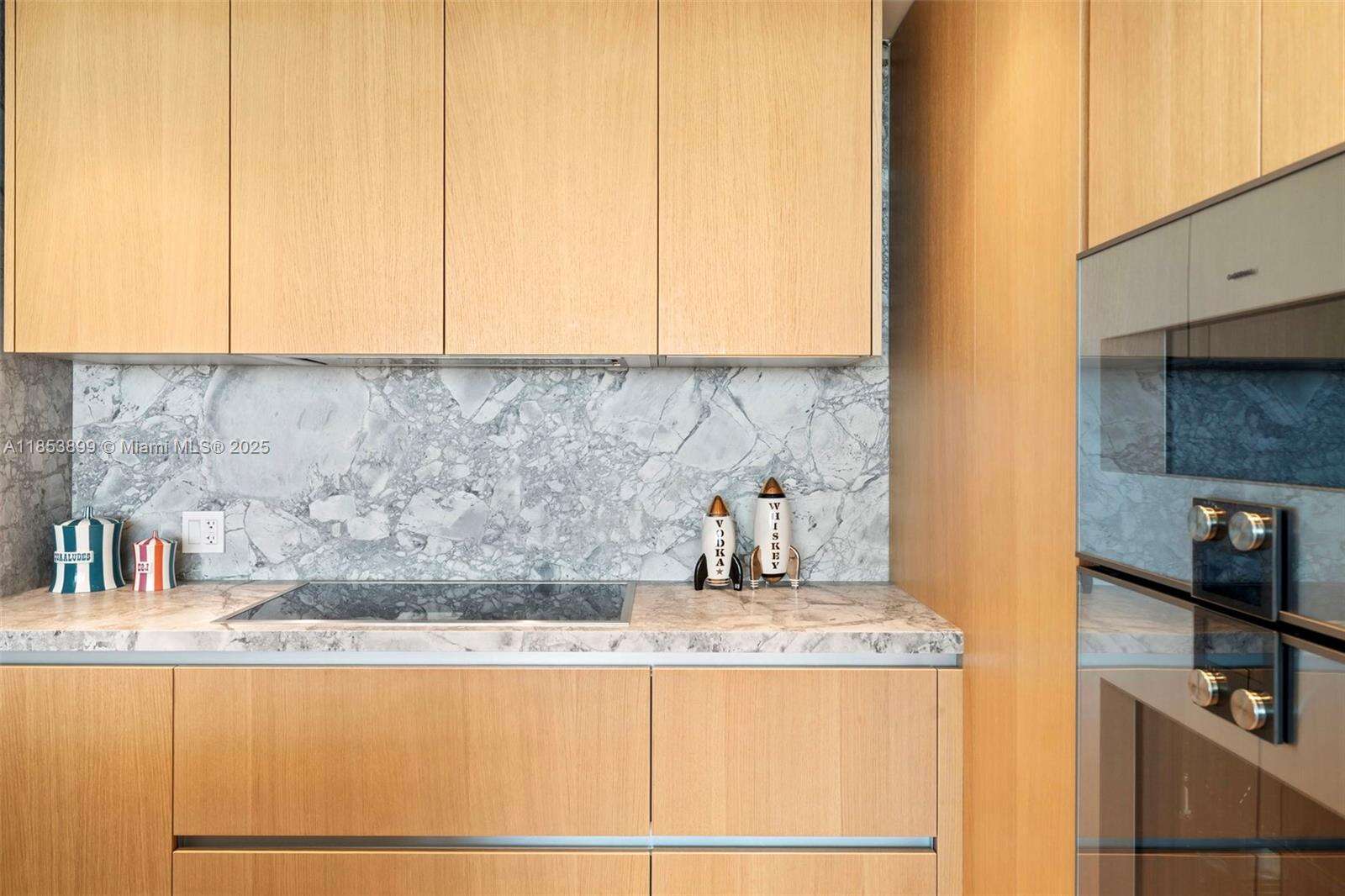 FIVE PARK - 500 Alton Rd, Miami Beach, FL 33139 | Picture 7