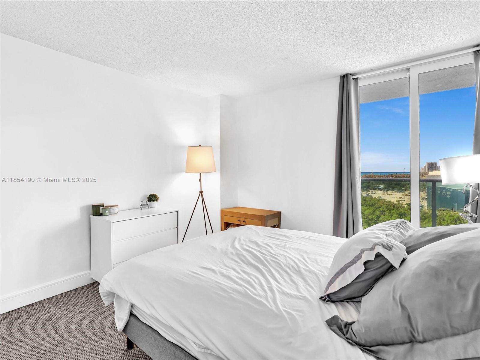 Arlen House at 100 Bayview Dr, Sunny Isles Beach, FL 33160 - For Sale photo 12