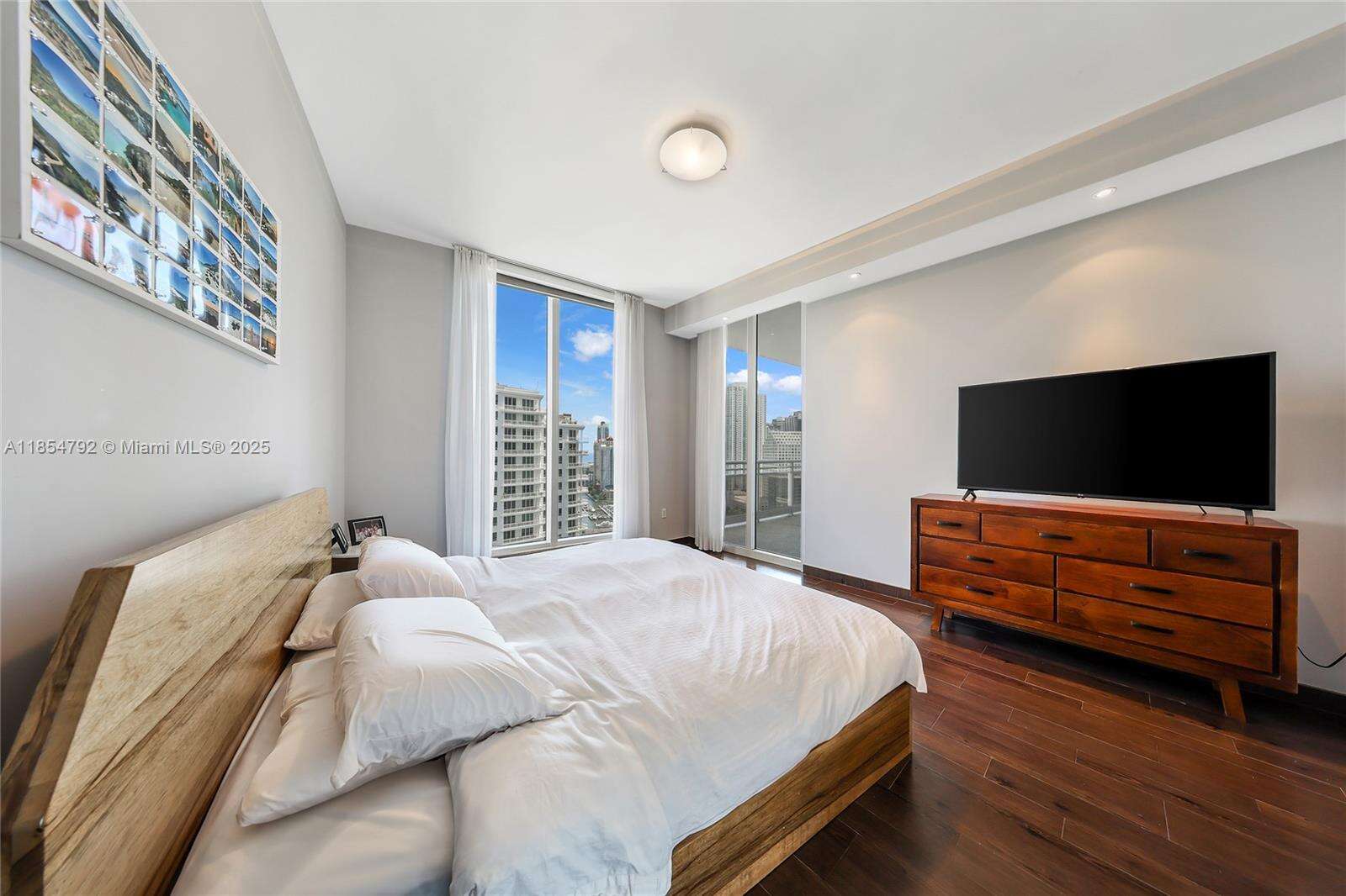 Carbonell at 901 Brickell Key Blvd, Miami, FL 33131 - For Sale photo 6