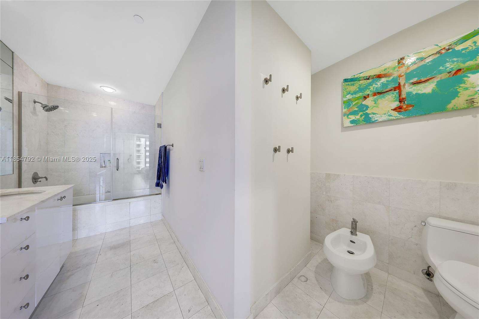 Carbonell at 901 Brickell Key Blvd, Miami, FL 33131 - For Sale photo 9