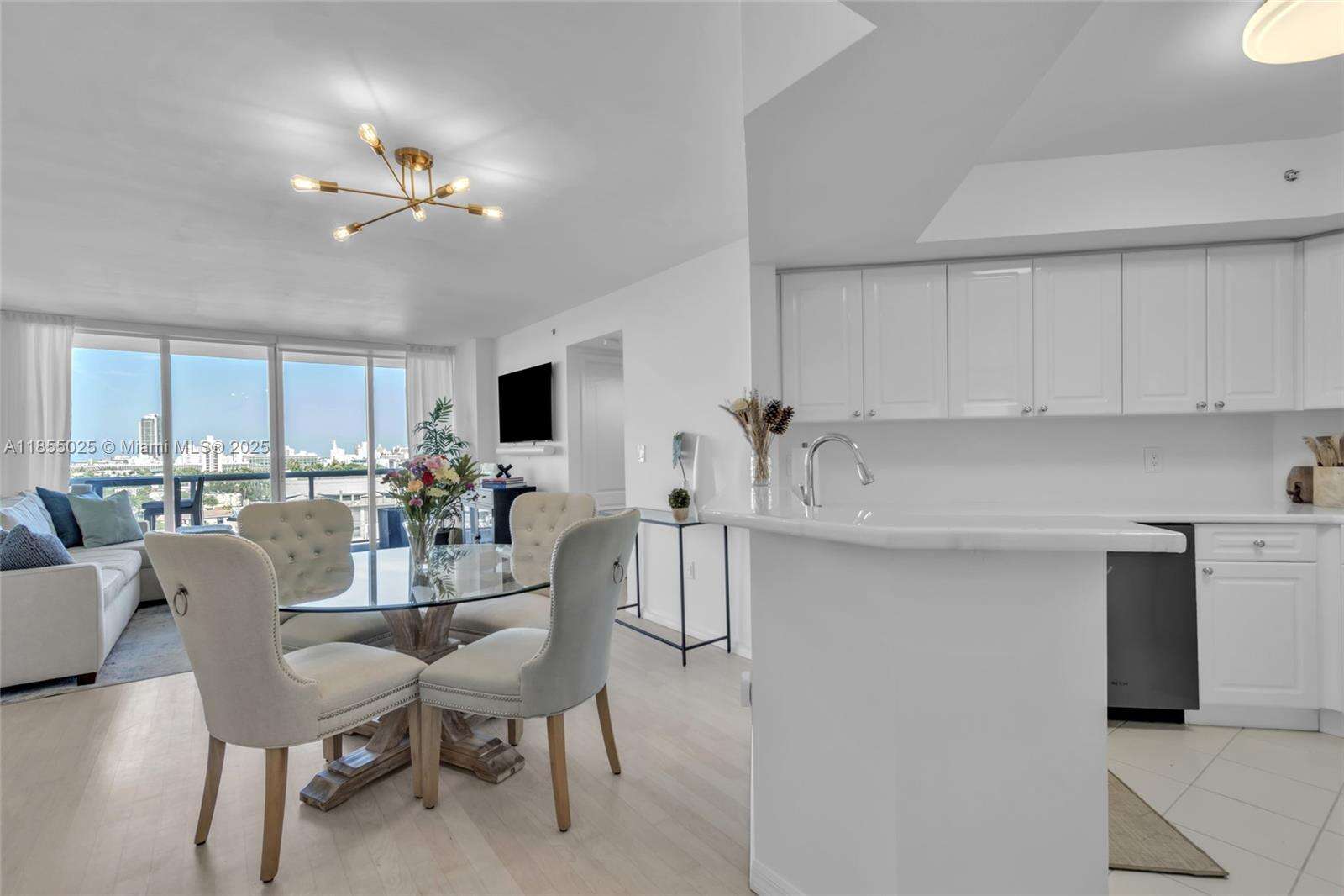 1800 Sunset Harbour Dr, Miami Beach, FL 33139 - For Sale photo 3