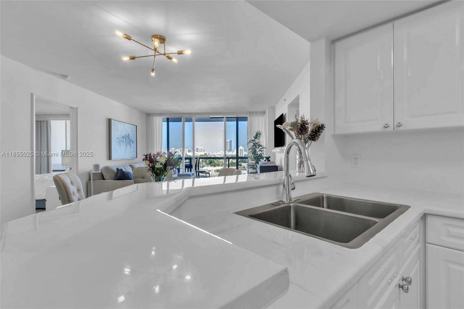 1800 Sunset Harbour Dr, Miami Beach, FL 33139 - For Sale photo 6