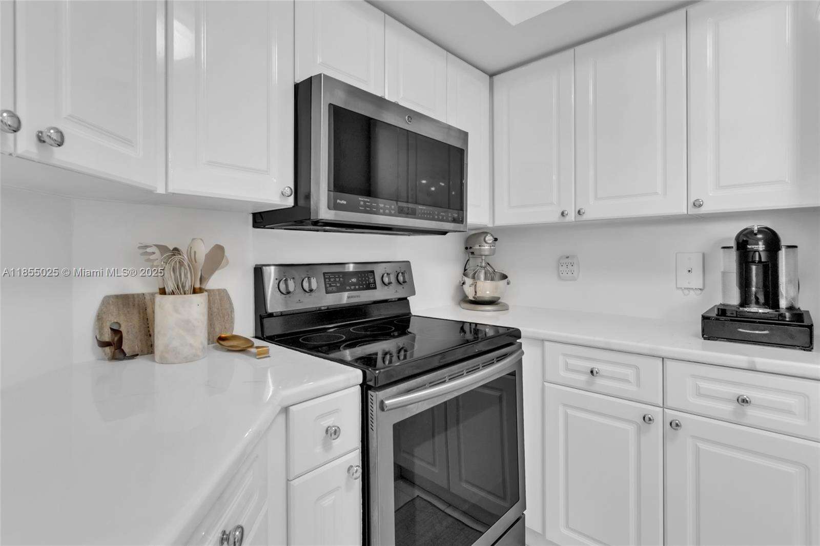1800 Sunset Harbour Dr, Miami Beach, FL 33139 - For Sale photo 7