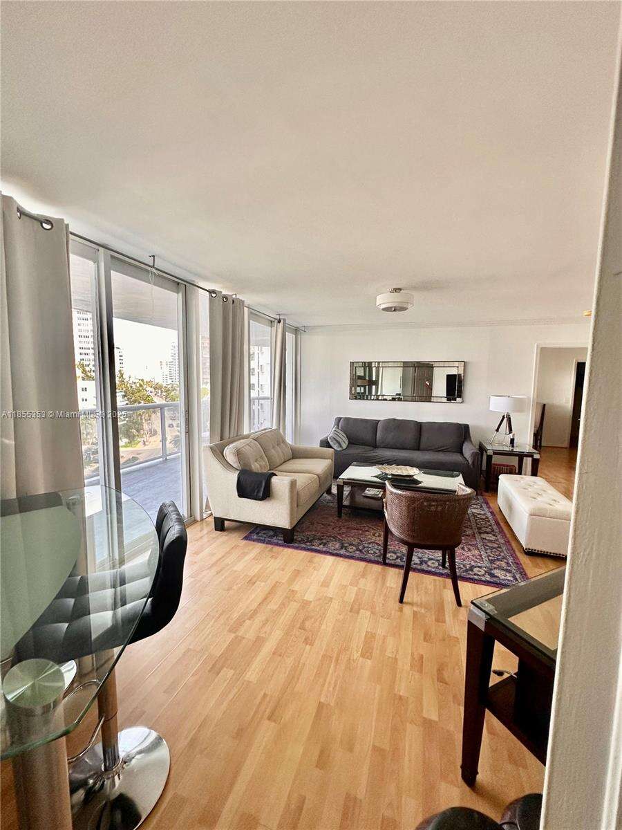 La Gorce Palace at 6301 Collins Ave, Miami Beach, FL 33141 - For Sale photo 2