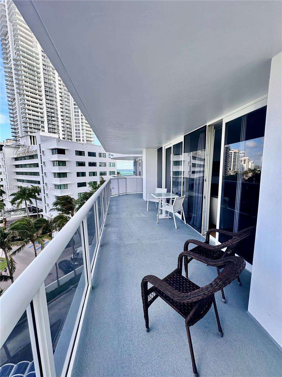 La Gorce Palace at 6301 Collins Ave, Miami Beach, FL 33141 - For Sale photo 15