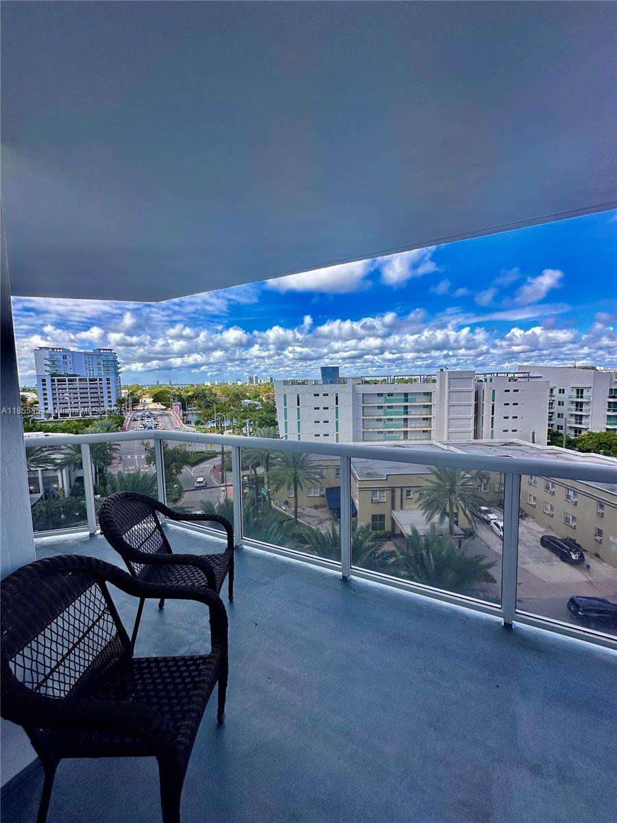 La Gorce Palace at 6301 Collins Ave, Miami Beach, FL 33141 - For Sale photo 16