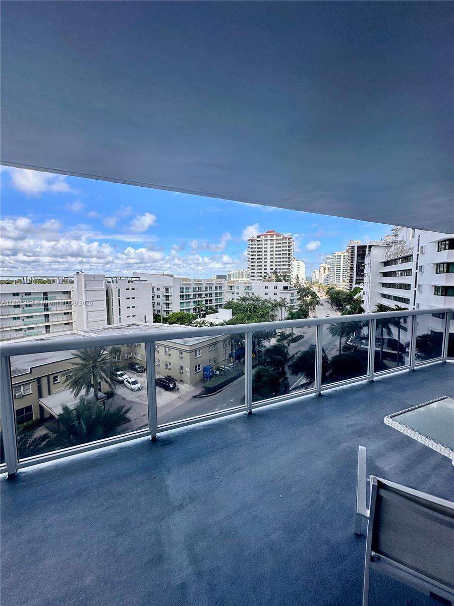 La Gorce Palace at 6301 Collins Ave, Miami Beach, FL 33141 - For Sale photo 17