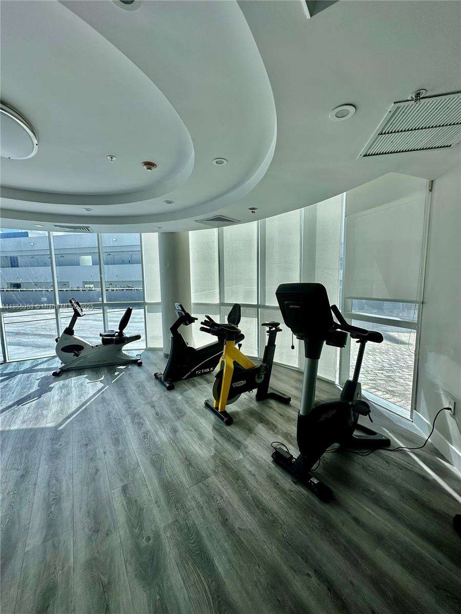 La Gorce Palace at 6301 Collins Ave, Miami Beach, FL 33141 - For Sale photo 24