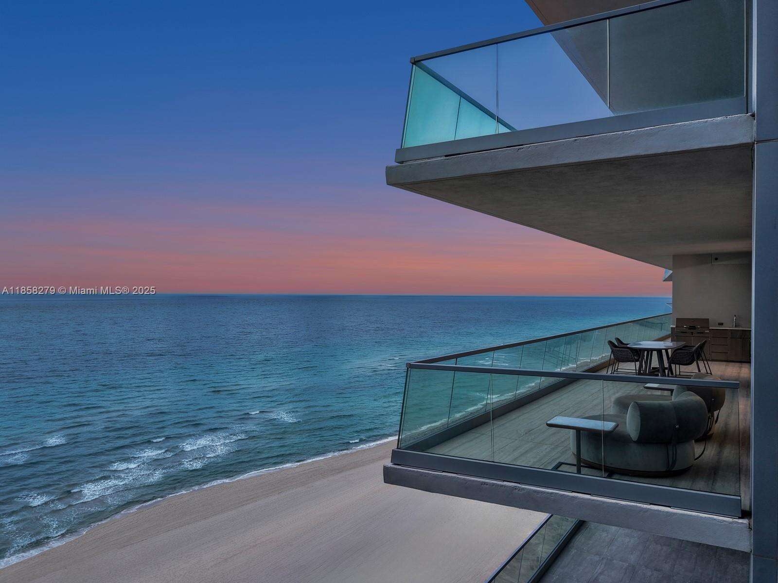 Turnberry Ocean Club Condos for Sale & Rent | Picture 1
