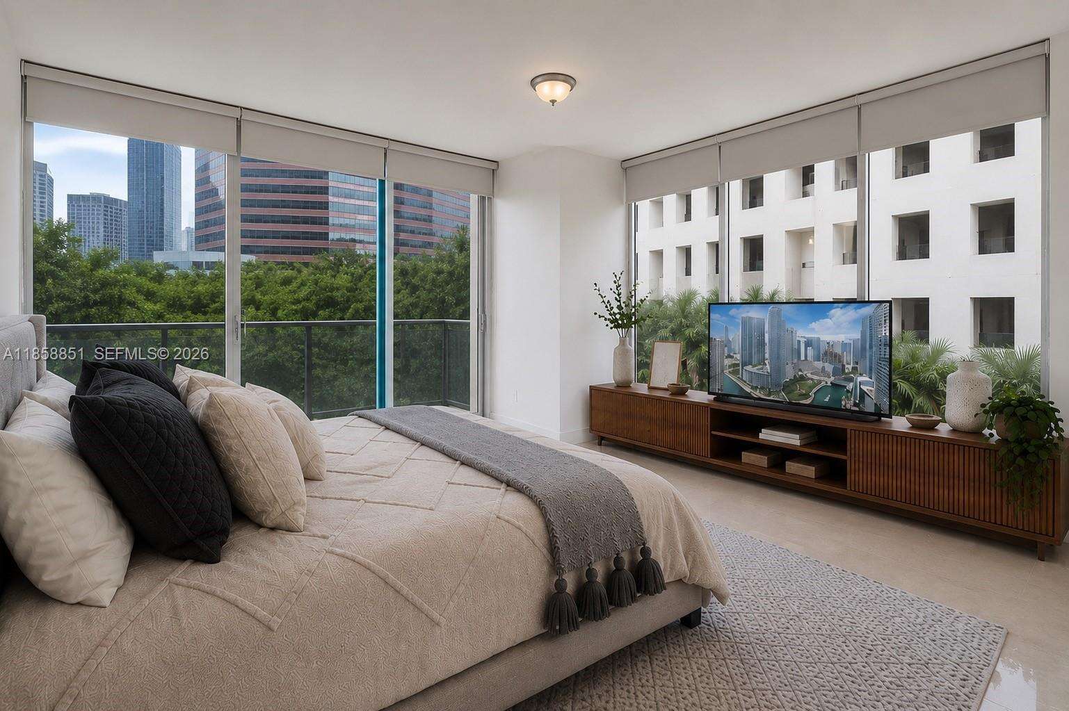 Icon Brickell 2 at 495 Brickell Ave, Miami, FL 33131 - For Sale photo 12