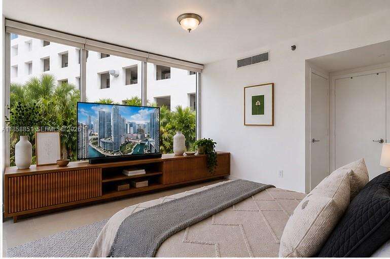 Icon Brickell 2 at 495 Brickell Ave, Miami, FL 33131 - For Sale photo 5