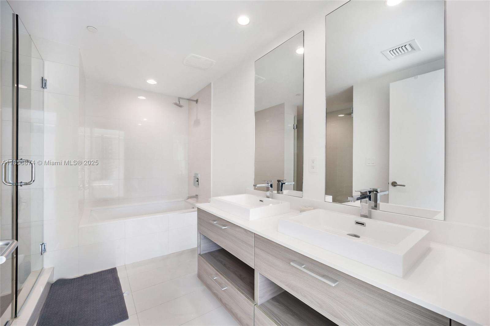 Sls Brickell at 1300 Miami Ave, Miami, FL 33130 - For Sale photo 7