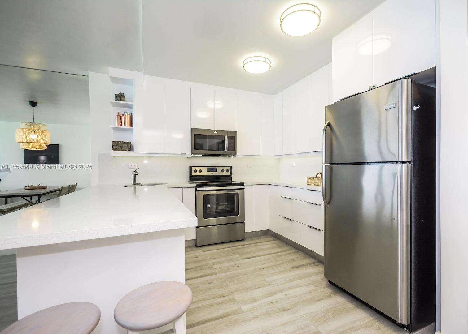 The Pavilion at 5601 Collins Ave, Miami Beach, FL 33140 - For Sale photo 10