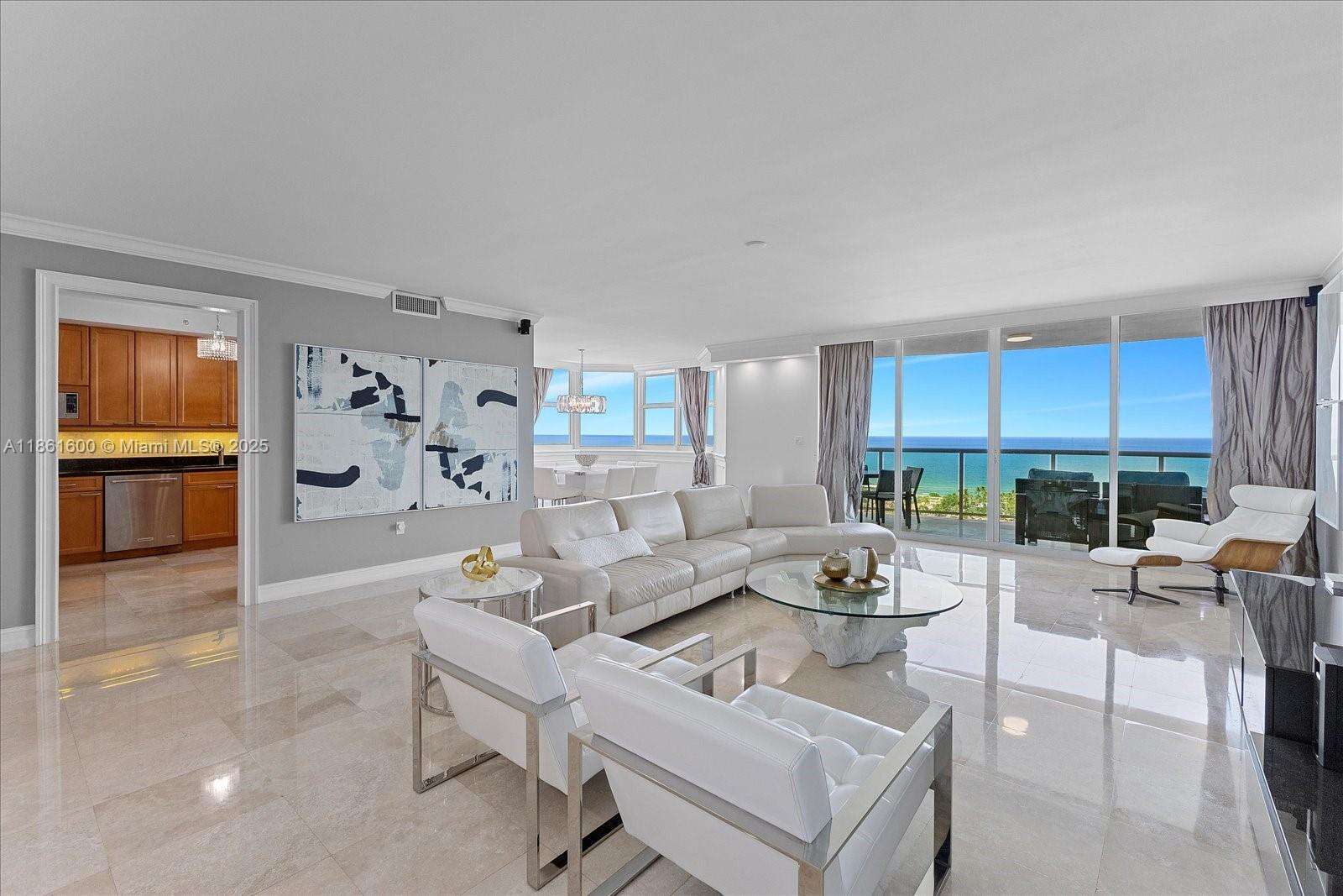 HAMPTONS SOUTH - 20201 Country Club Dr, Aventura, FL 33180 | Picture 1