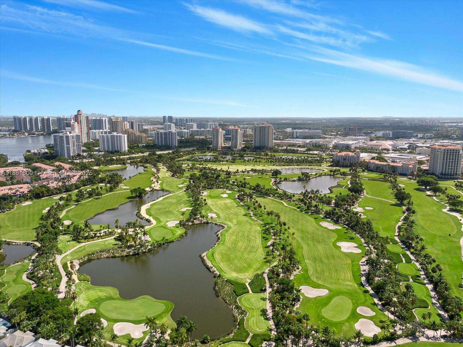 HAMPTONS SOUTH - 20201 Country Club Dr, Aventura, FL 33180 | Picture 24