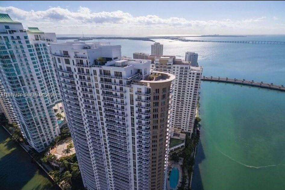Carbonell at 901 Brickell Key Blvd, Miami, FL 33131 - For Sale photo 1