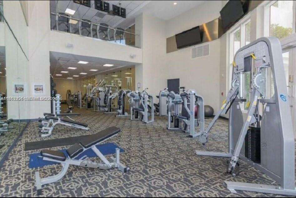 Carbonell at 901 Brickell Key Blvd, Miami, FL 33131 - For Sale photo 10