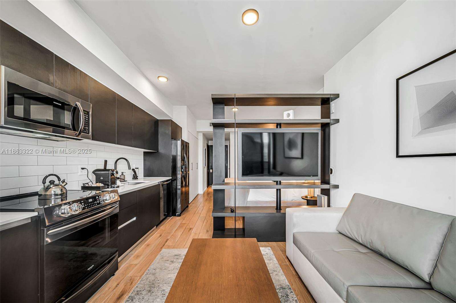 The Elser at 398 5, Miami, FL 33132 - For Sale photo 15