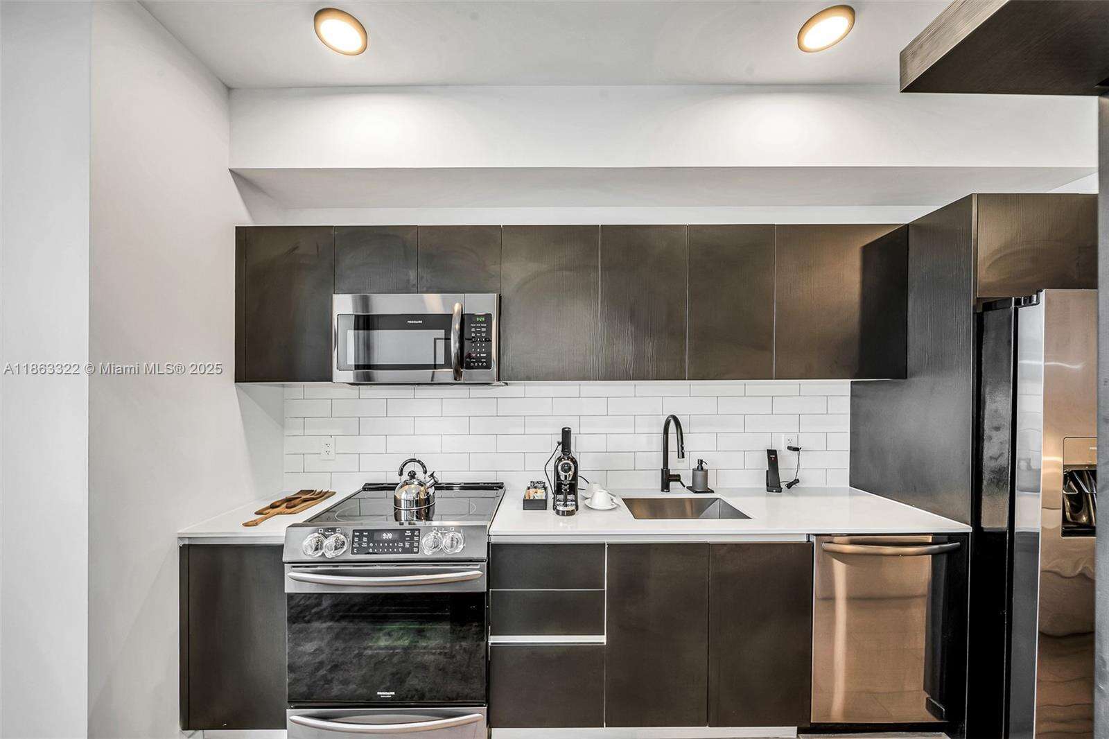 The Elser at 398 5, Miami, FL 33132 - For Sale photo 16